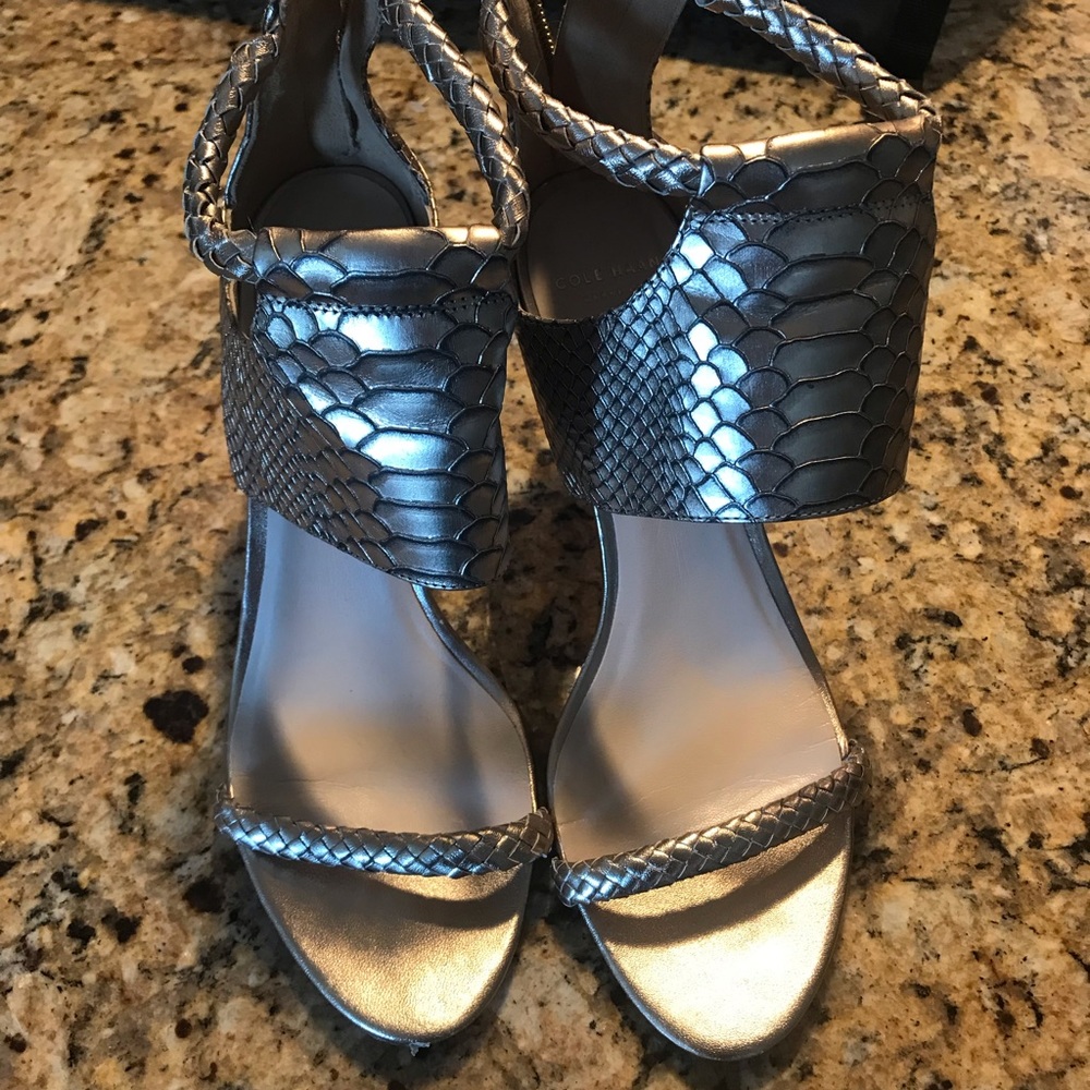 Gold snake-skin patterned heels